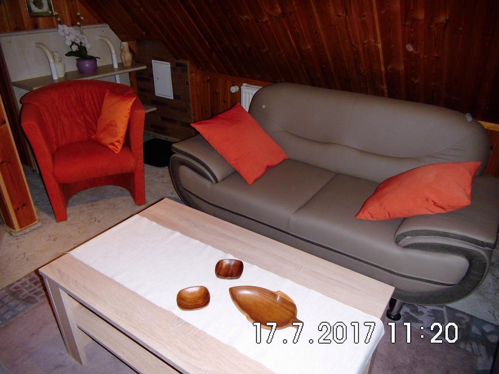 Ferienappartement Obrigheim Mosbach  Exterior foto